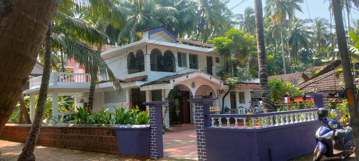 Jes Hostel Majorda photo 2