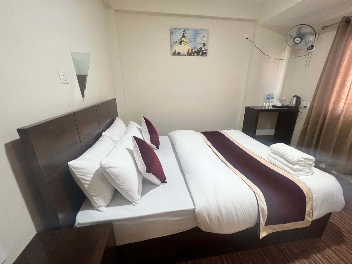 Hotel Down To Earth photo 1