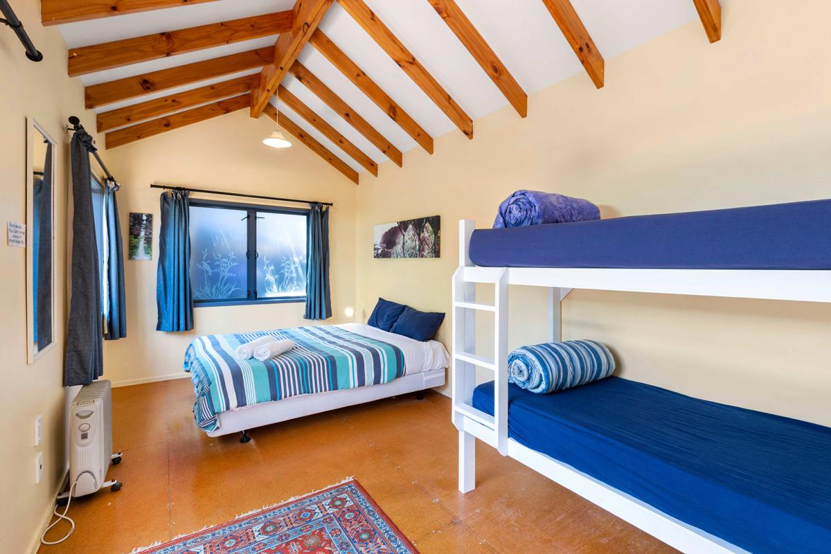 Raglan Backpackers and Waterfront Lodge photo 3