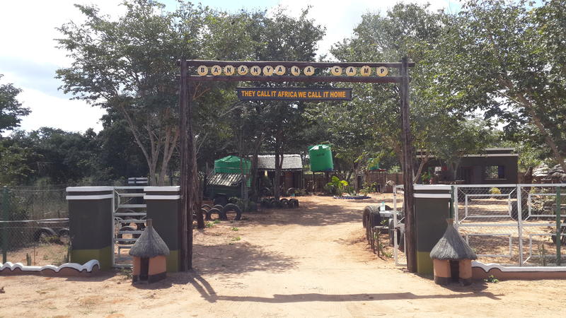 Bananyana Backpackers Camp photo 1