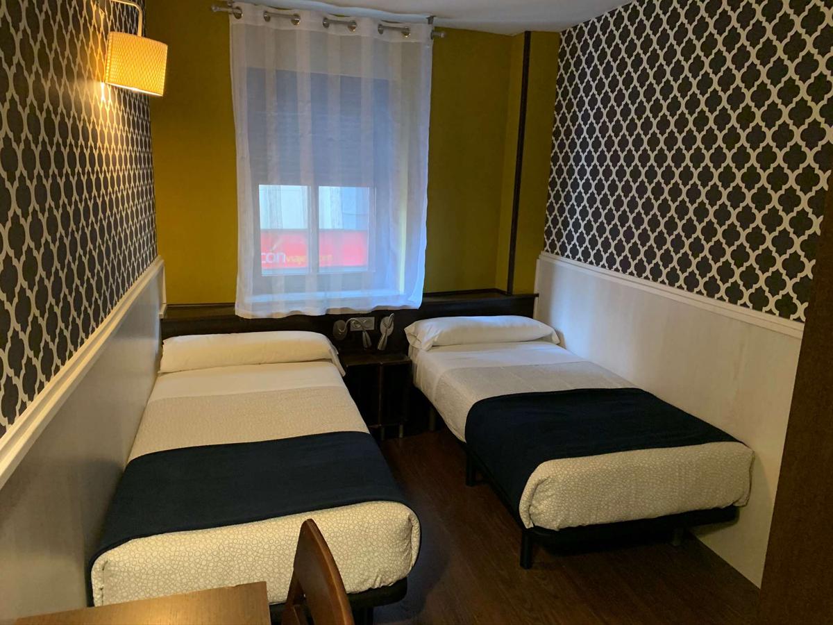 Hostal Gud photo 2