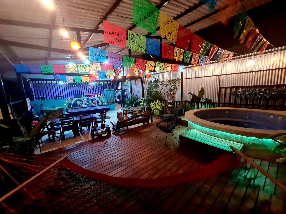 Slow Monkey Hostel photo 2
