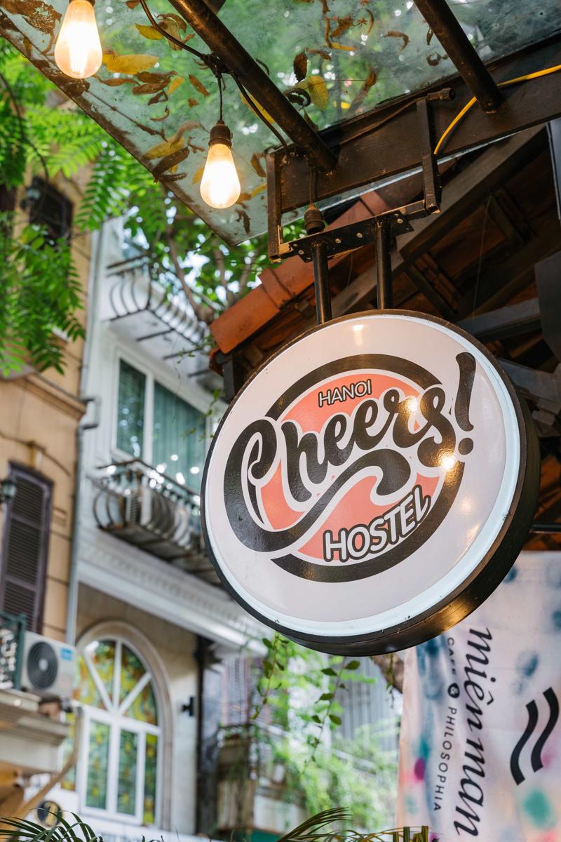 Cheers Hostel & Tours photo 2