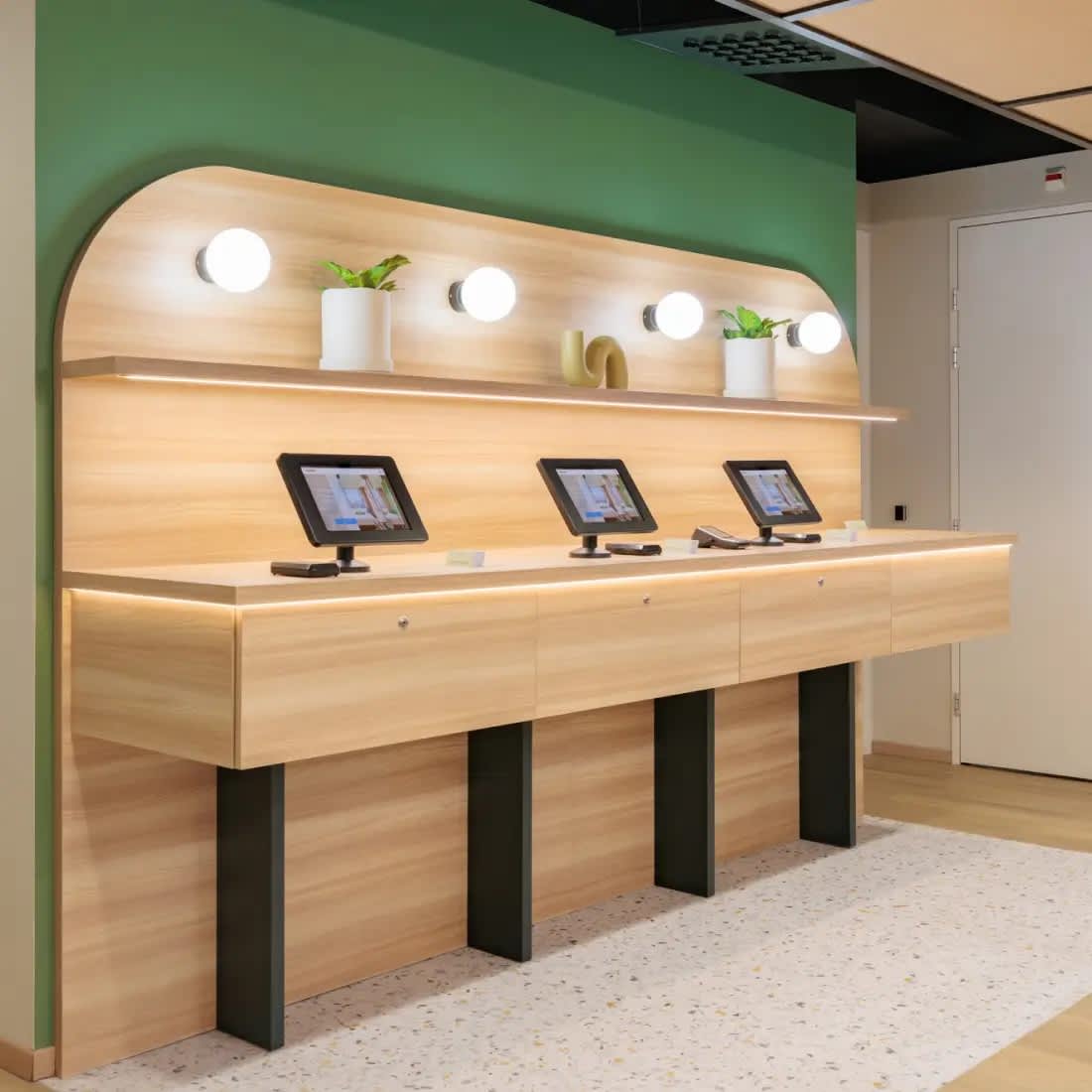 Maxhotel Amsterdam Airport Schiphol photo 3