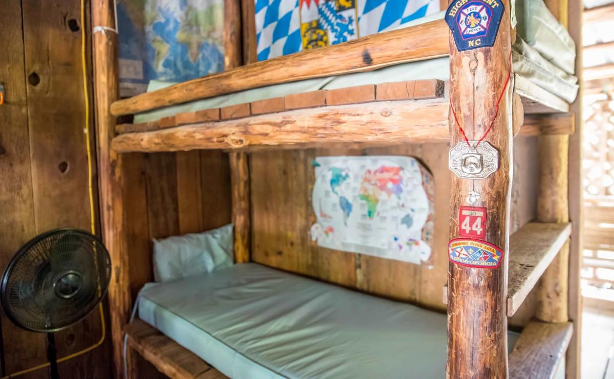 Standing Bear Farm Hostel photo 3