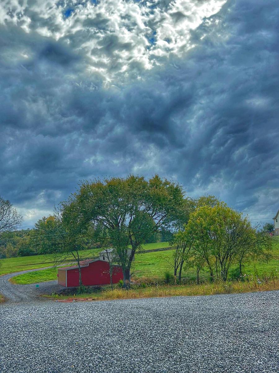 Red Brick Ranch: The Gathering Loft photo 3