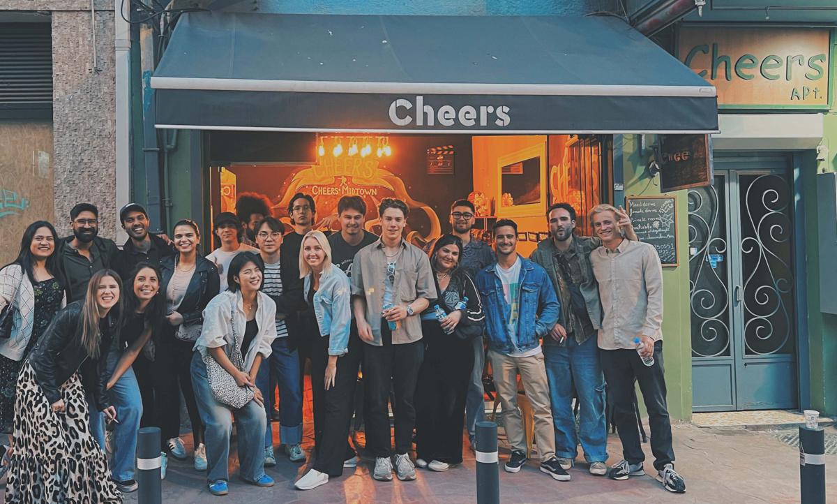 Cheers Midtown Hostel photo 2