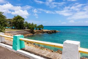 Ti Swell Caribbean Hostel photo 3