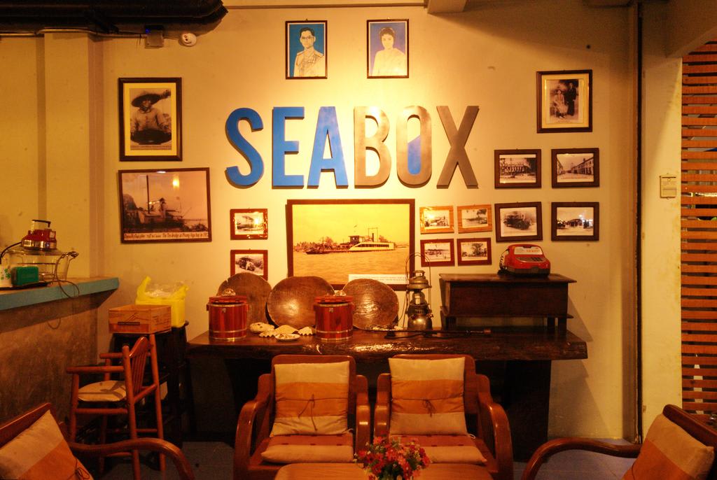Seabox Khaolak Hostel photo 1