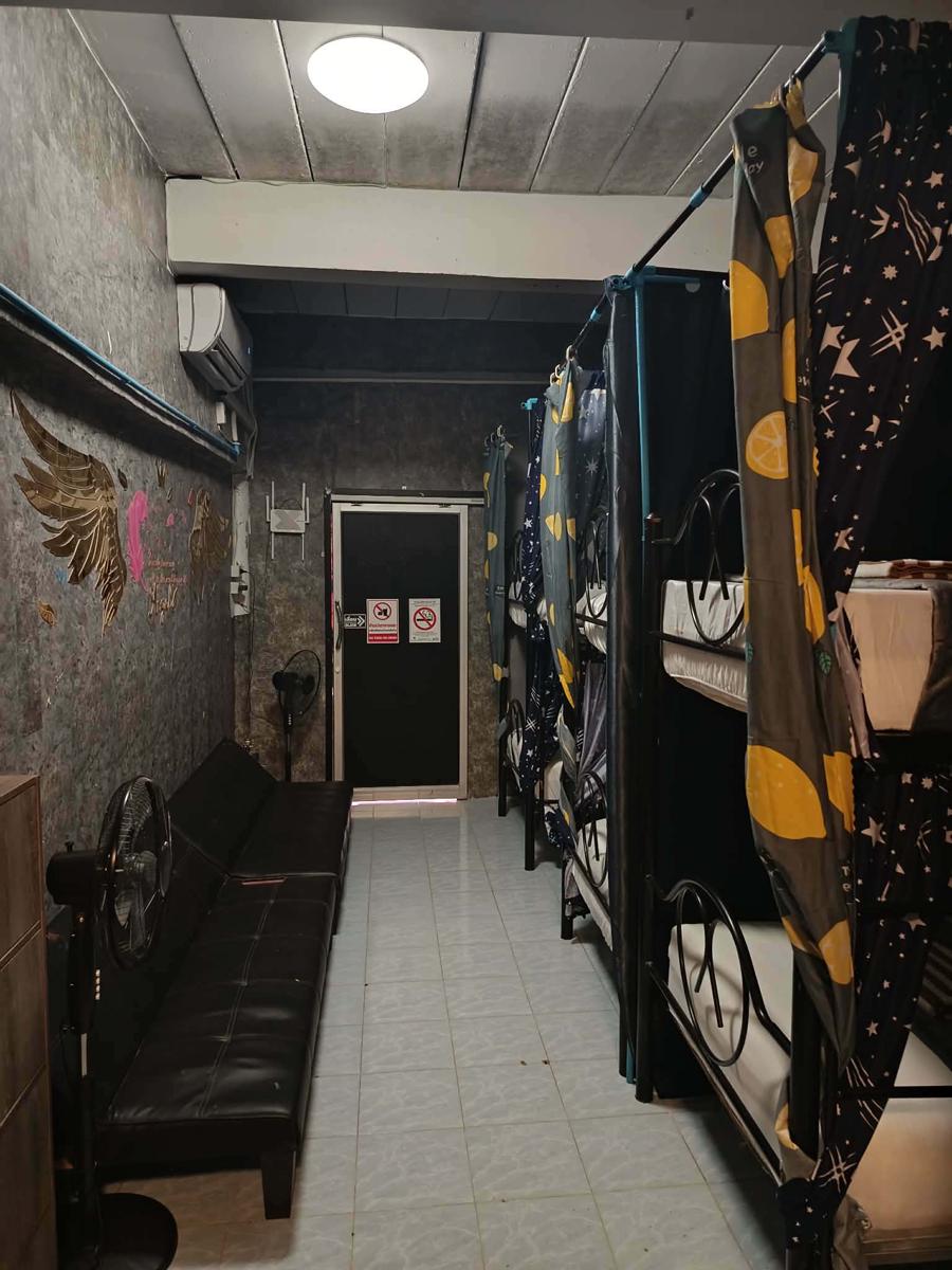 2D Hostel and Bar photo 3