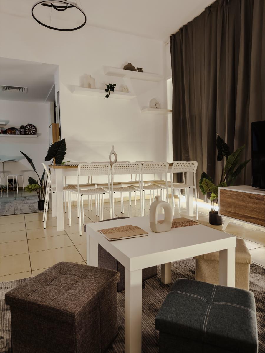 Full Moon Deluxe Hostel photo 5