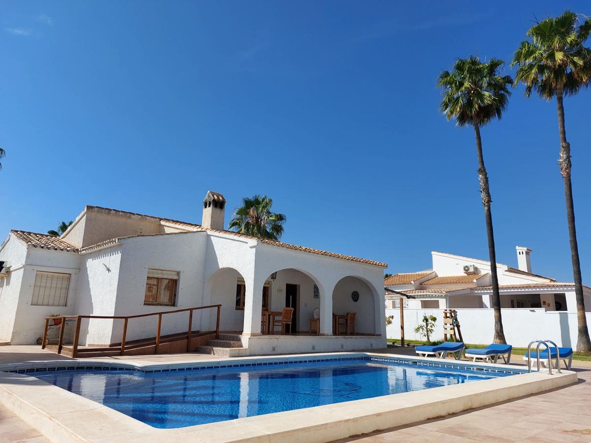 Zenia Hostel photo 2