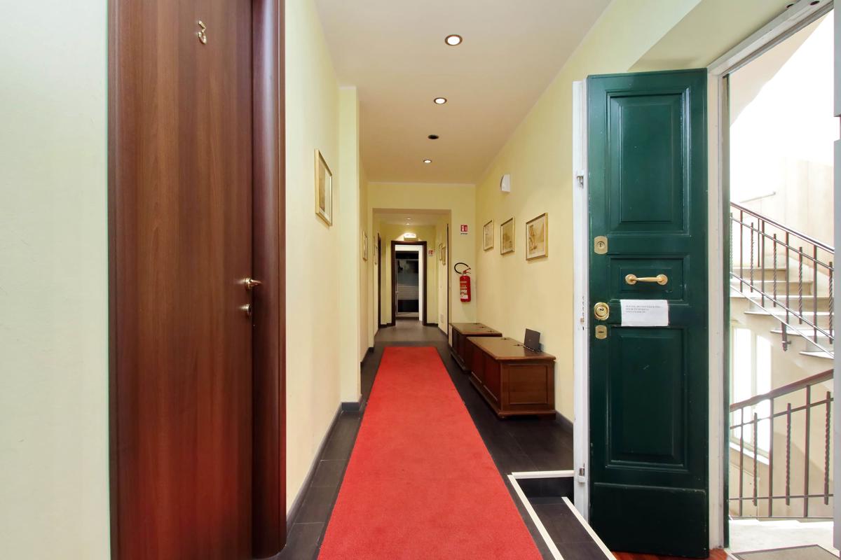 LHG Comfy Rooms photo 3