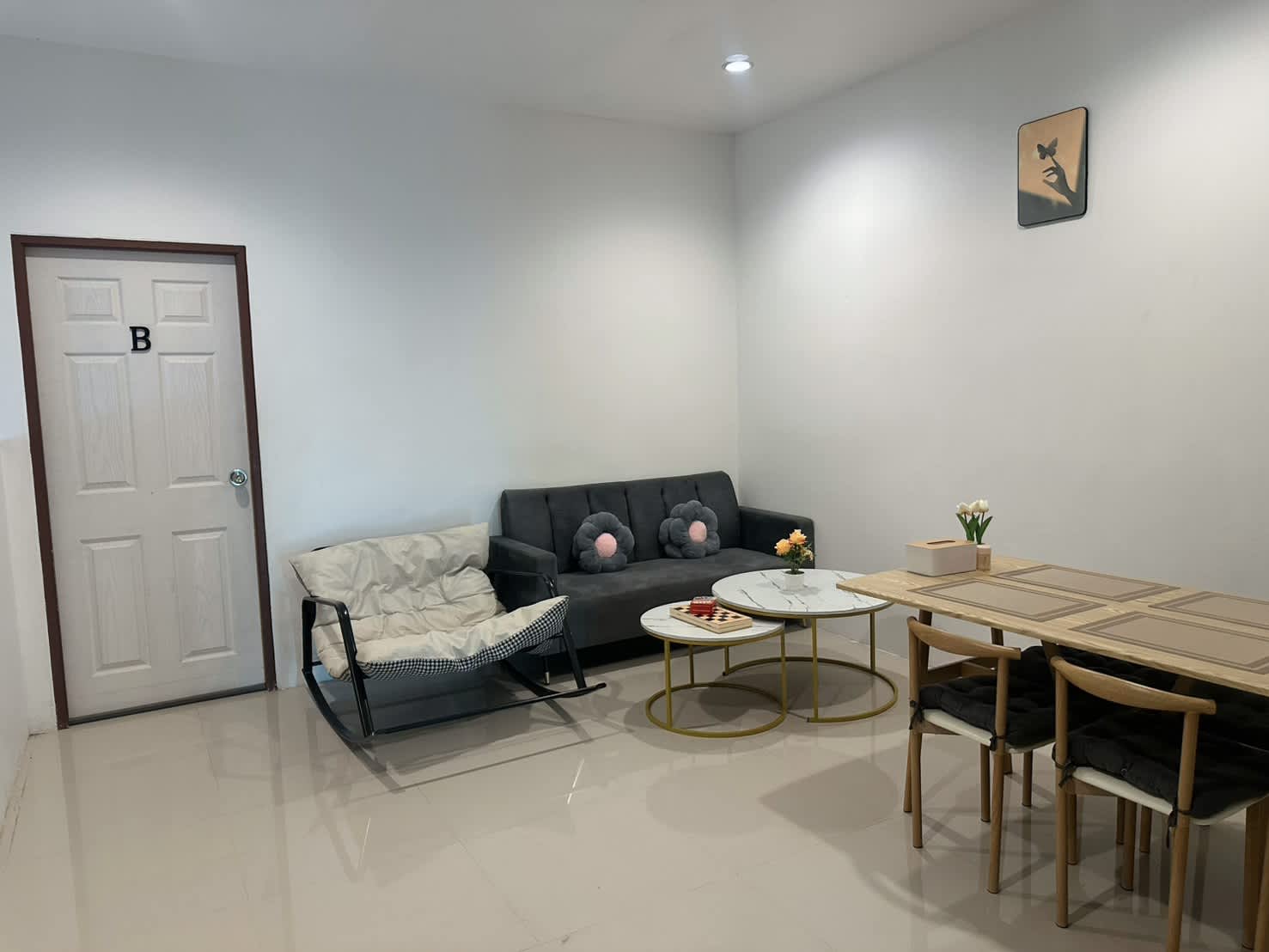 Rest & Relax Hostel photo 3