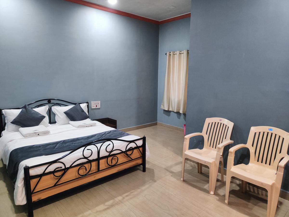 MonkeyCap Tourist Hostel photo 3