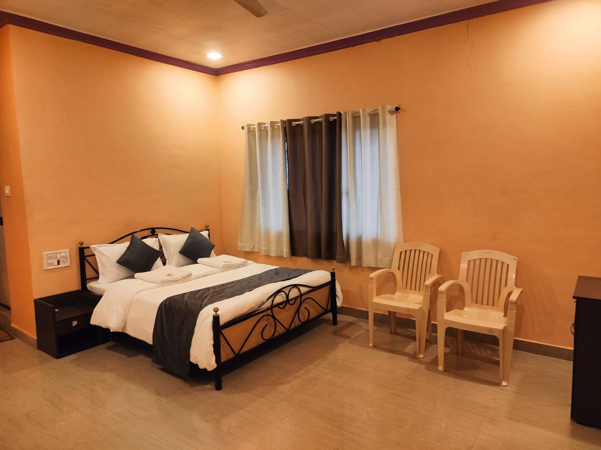 MonkeyCap Tourist Hostel photo 4
