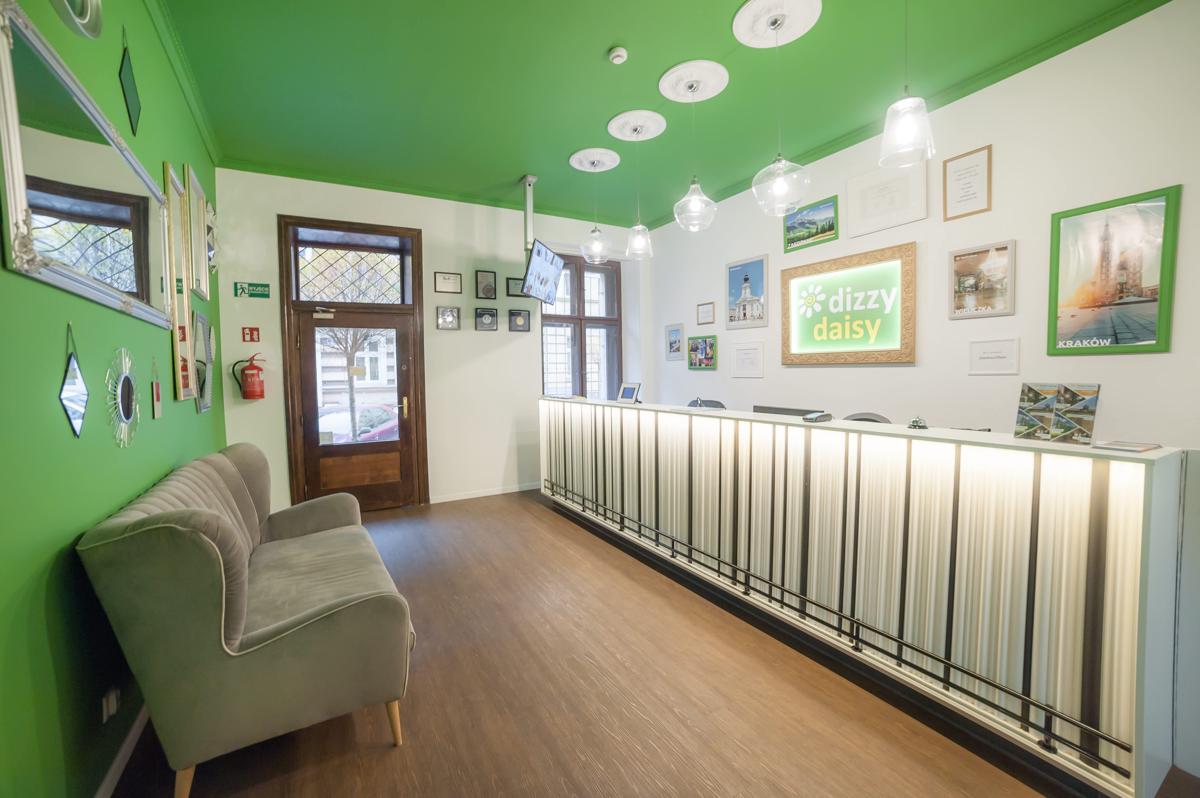 Dizzy Daisy Downtown Hostel photo 2