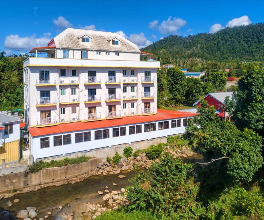Riverside Hotel photo 4