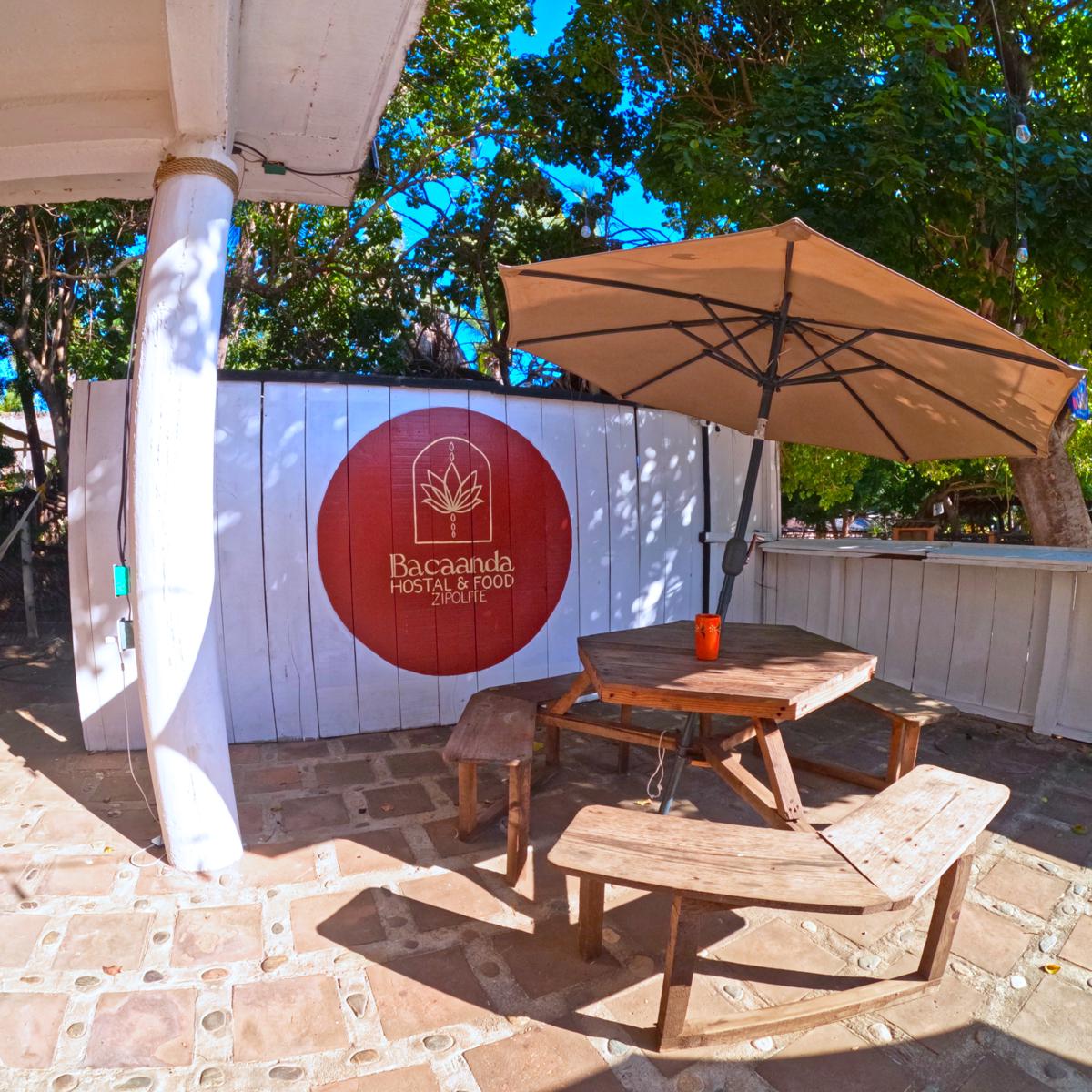 Bacaanda Hostal & Food Zipolite photo 1