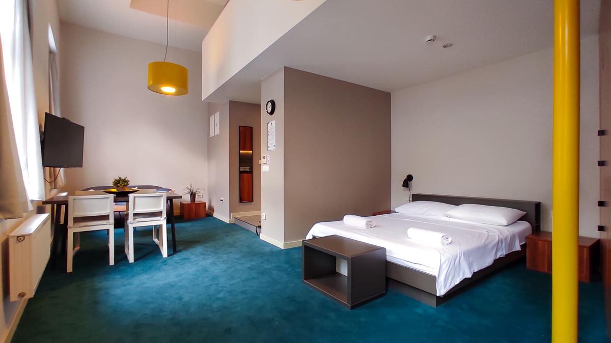 Main Square Hostel Apartments photo 4