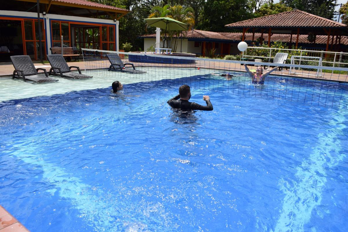 Hotel Campestre Tacurrumbi photo 1