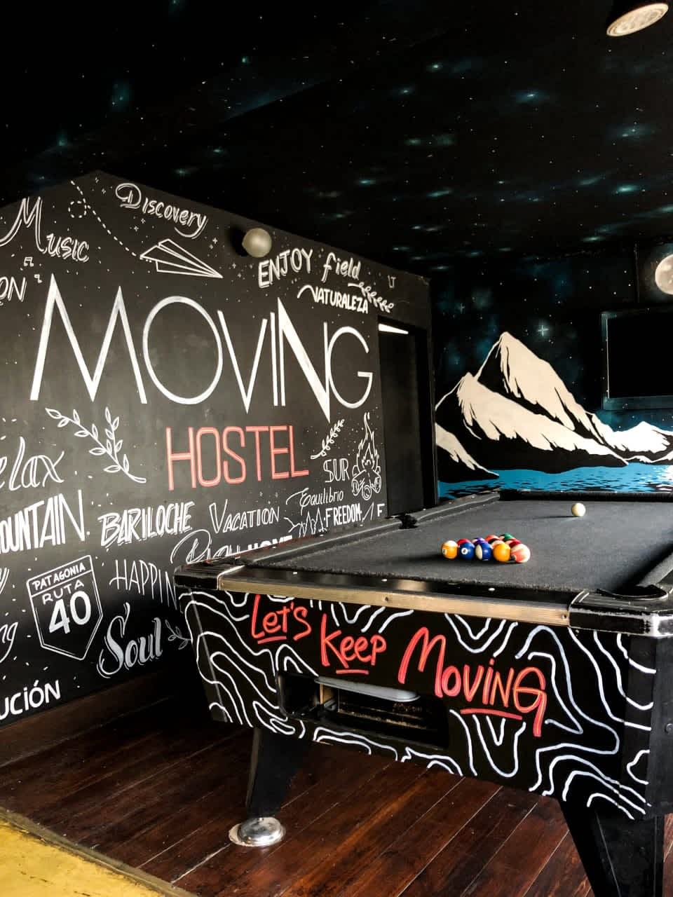 Moving Hostel Travel Bar photo 4