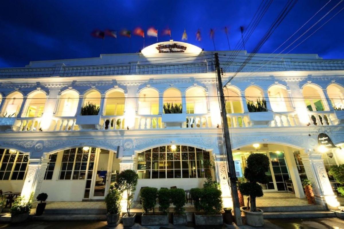 Baan PhuAnda Hotel Phuket photo 4