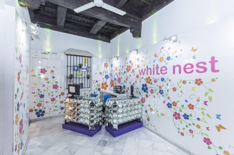 White Nest Hostel - Granada photo 3