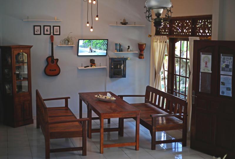 Surfers House photo 4
