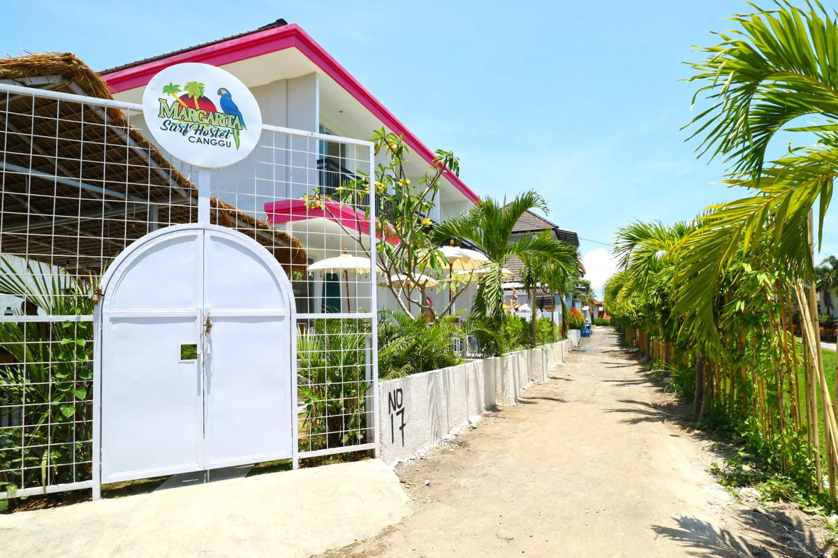 Margarita Surf Hostel Canggu photo 2