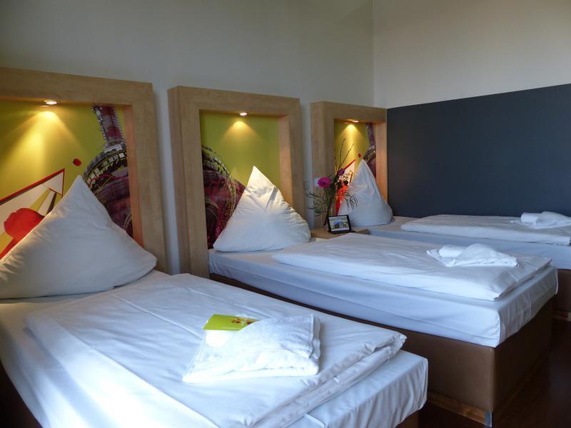 H+ Hotel 4Youth photo 5