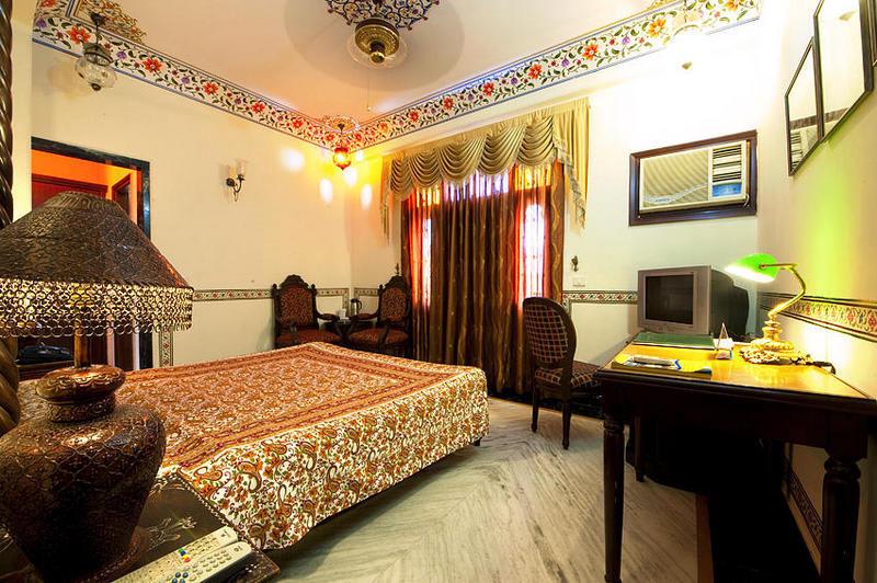 Umaid Mahal photo 2