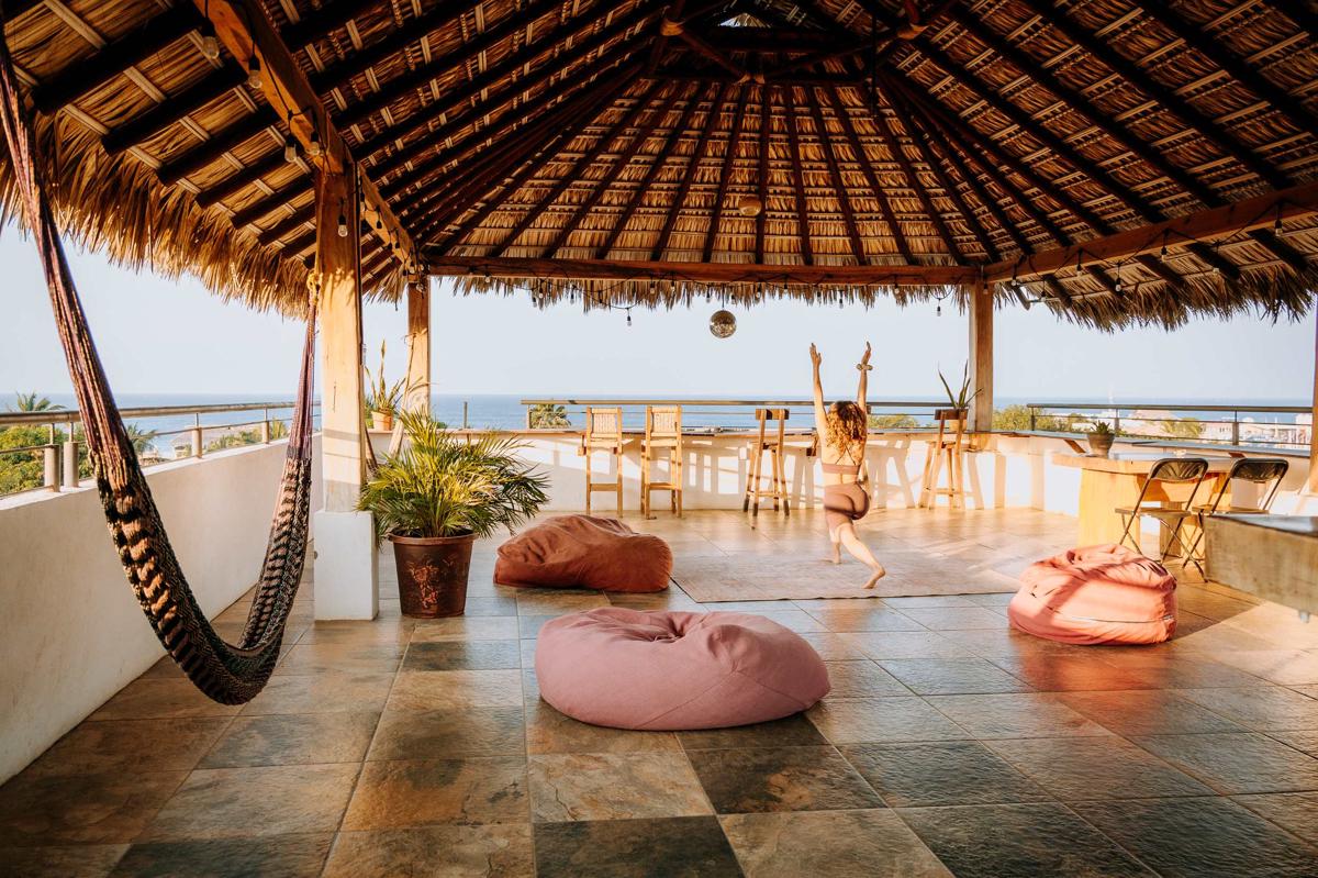 SurfNest Hostel photo 2