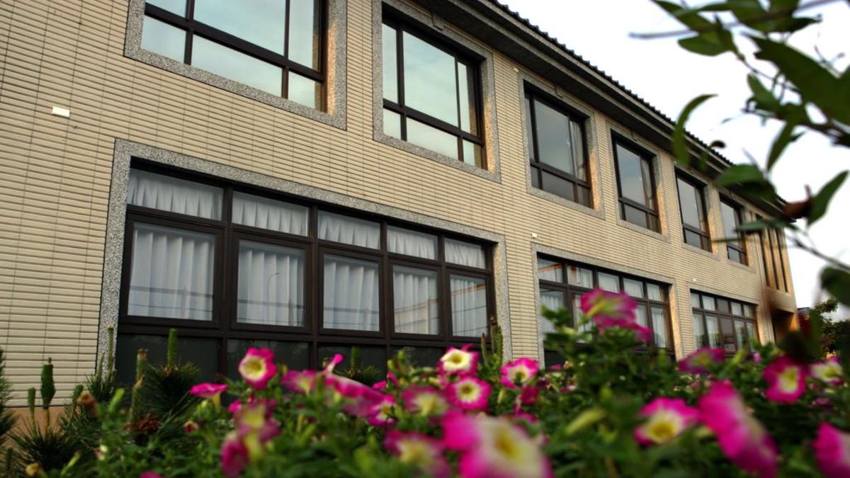 Lutel Hotel photo 3