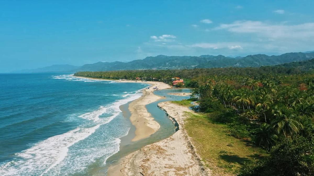 Genn Tayrona photo 2