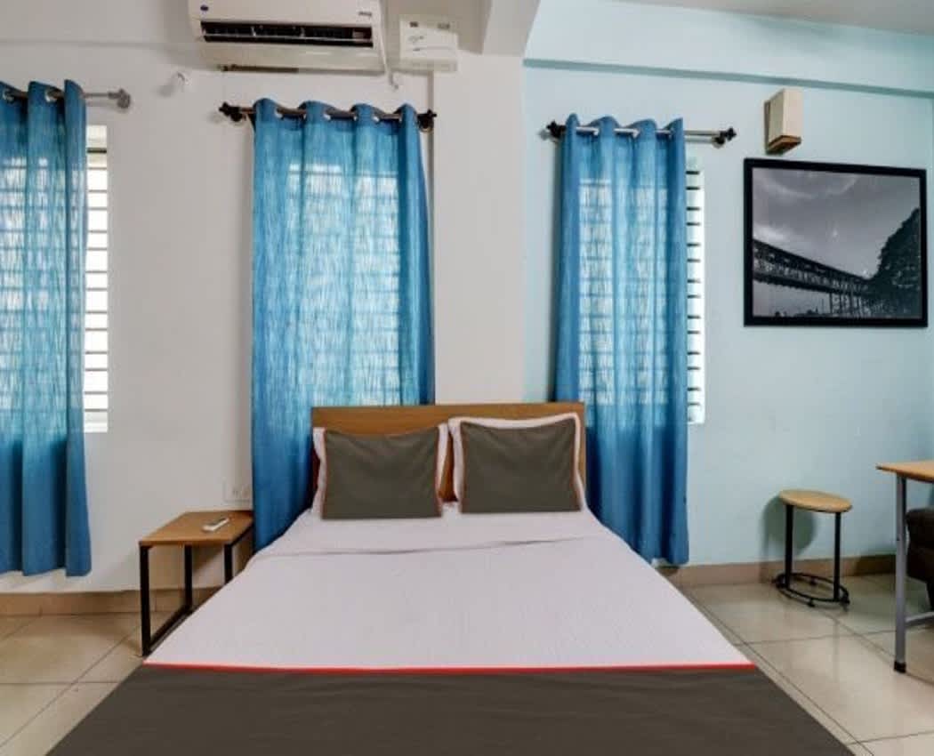 S M Suites photo 2