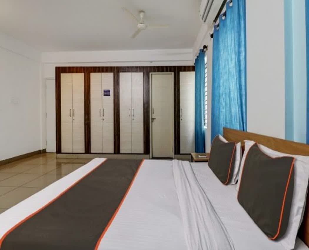 S M Suites photo 3