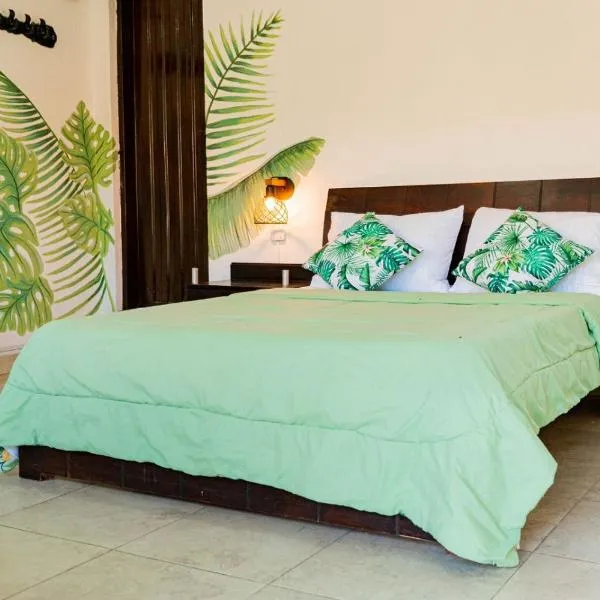 Tamarindo Beach Hostel photo 5