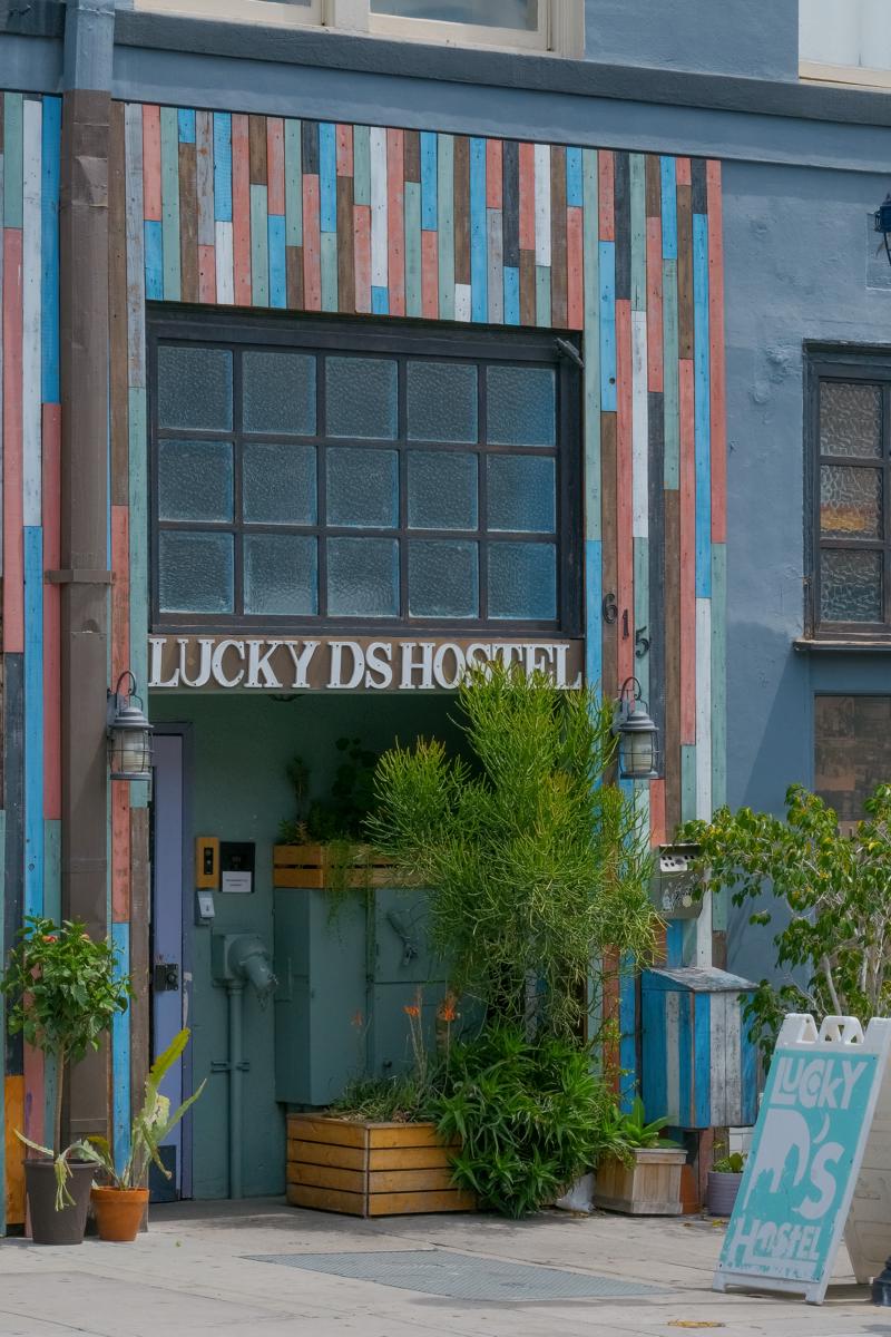 Lucky D's photo 2