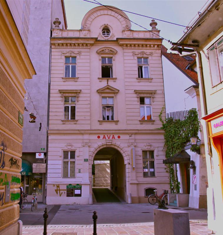 Hostel AVA photo 1