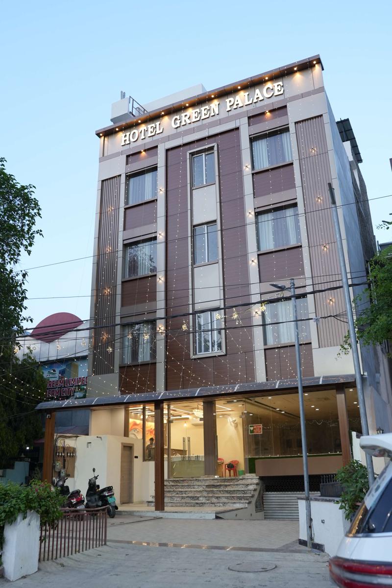 Hotel Green Palace photo 2