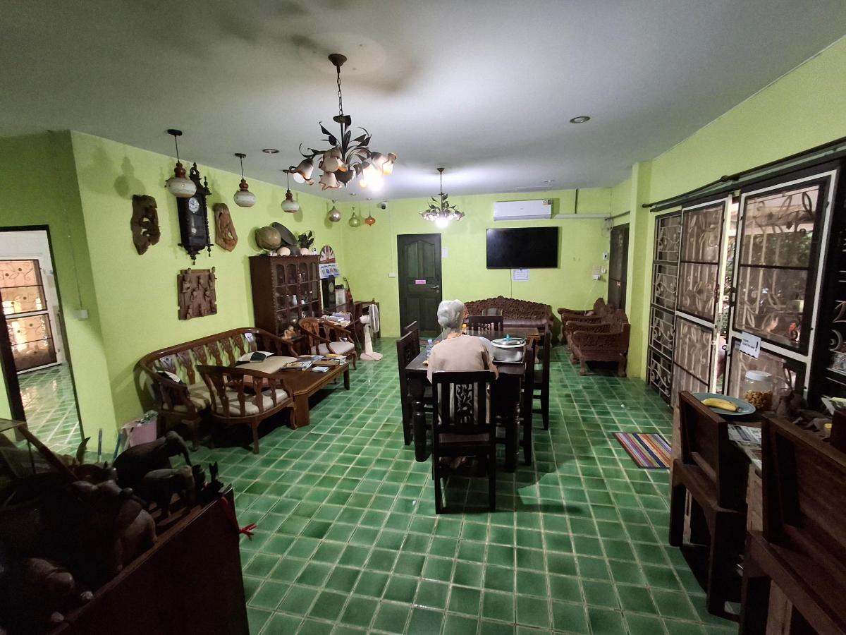 Plus Hostel Ayutthaya photo 6