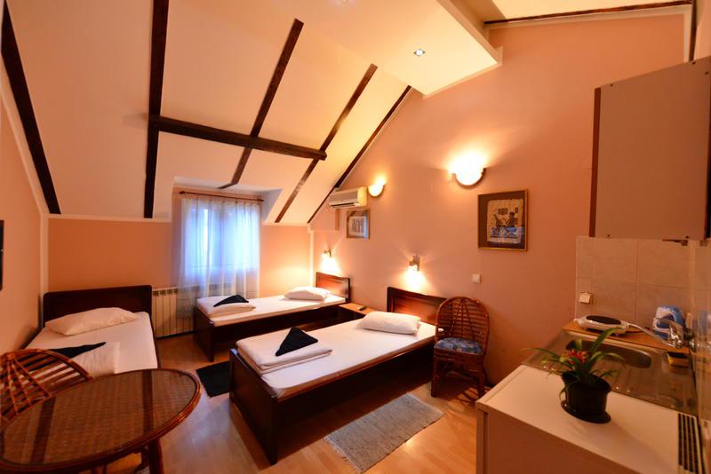 Prenociste Stojic photo 2