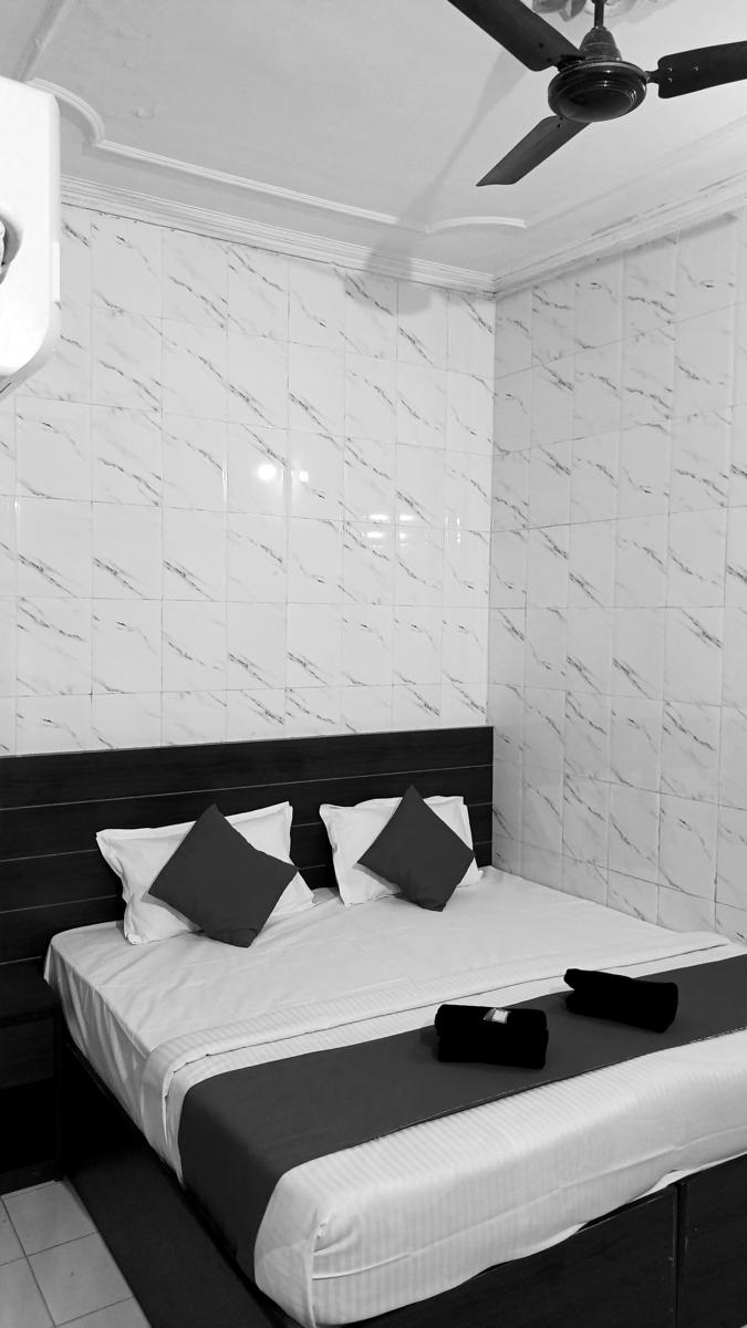 Hotel Om Palace photo 3