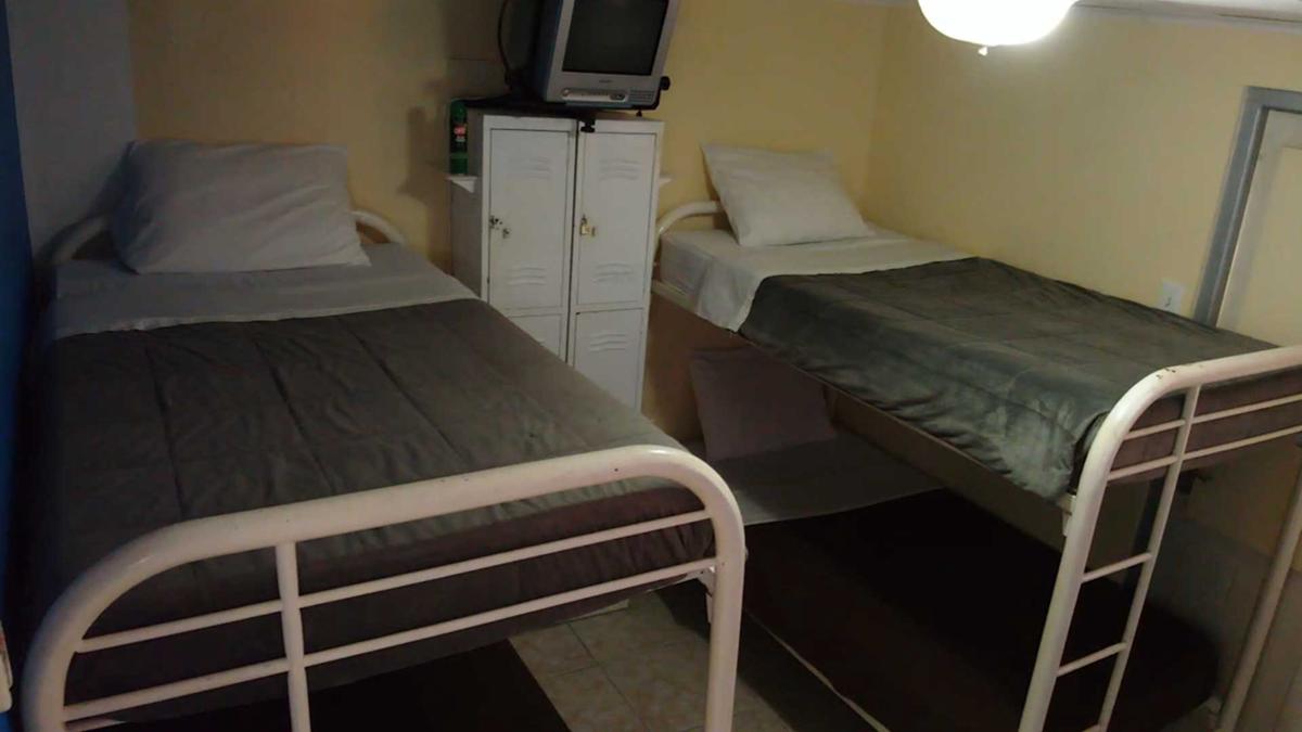 Hostel Room Aruba photo 4