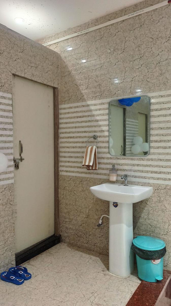 Laxmi Dormitory | 2 mins walk from Prem Mandir photo 4