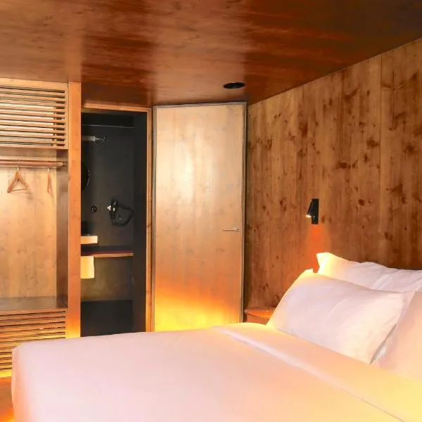 Zero Box Lodge Coimbra photo 5