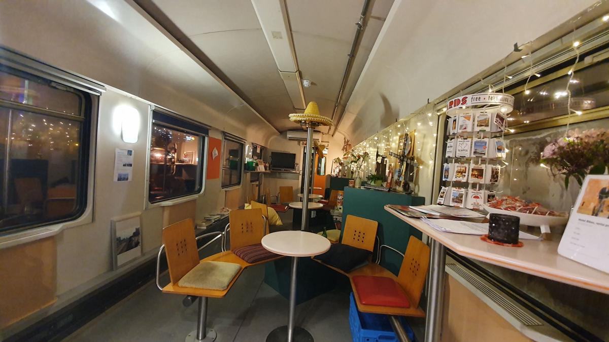 Train Lodge Amsterdam photo 3