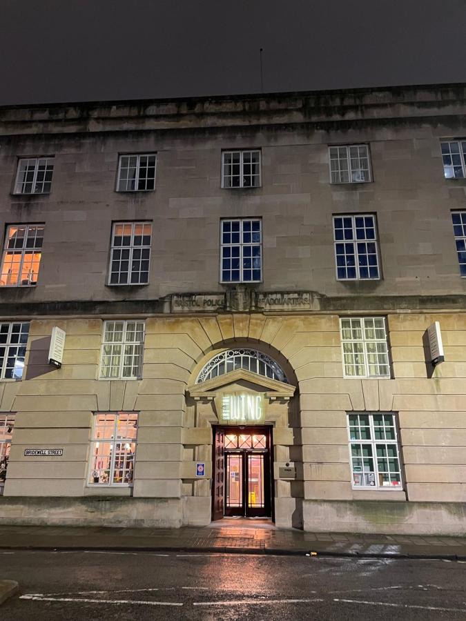 The Bristol Wing photo 6