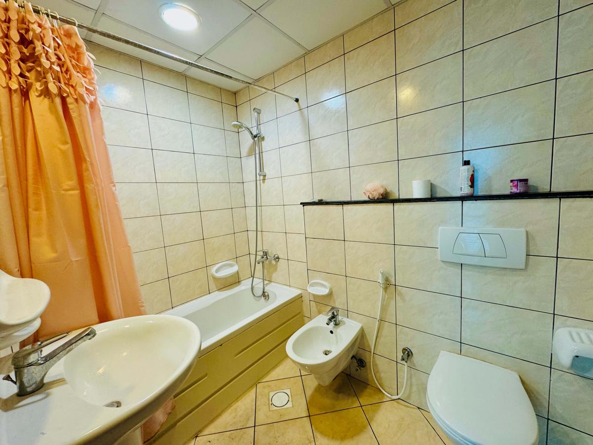 Moon Living Hostel photo 4